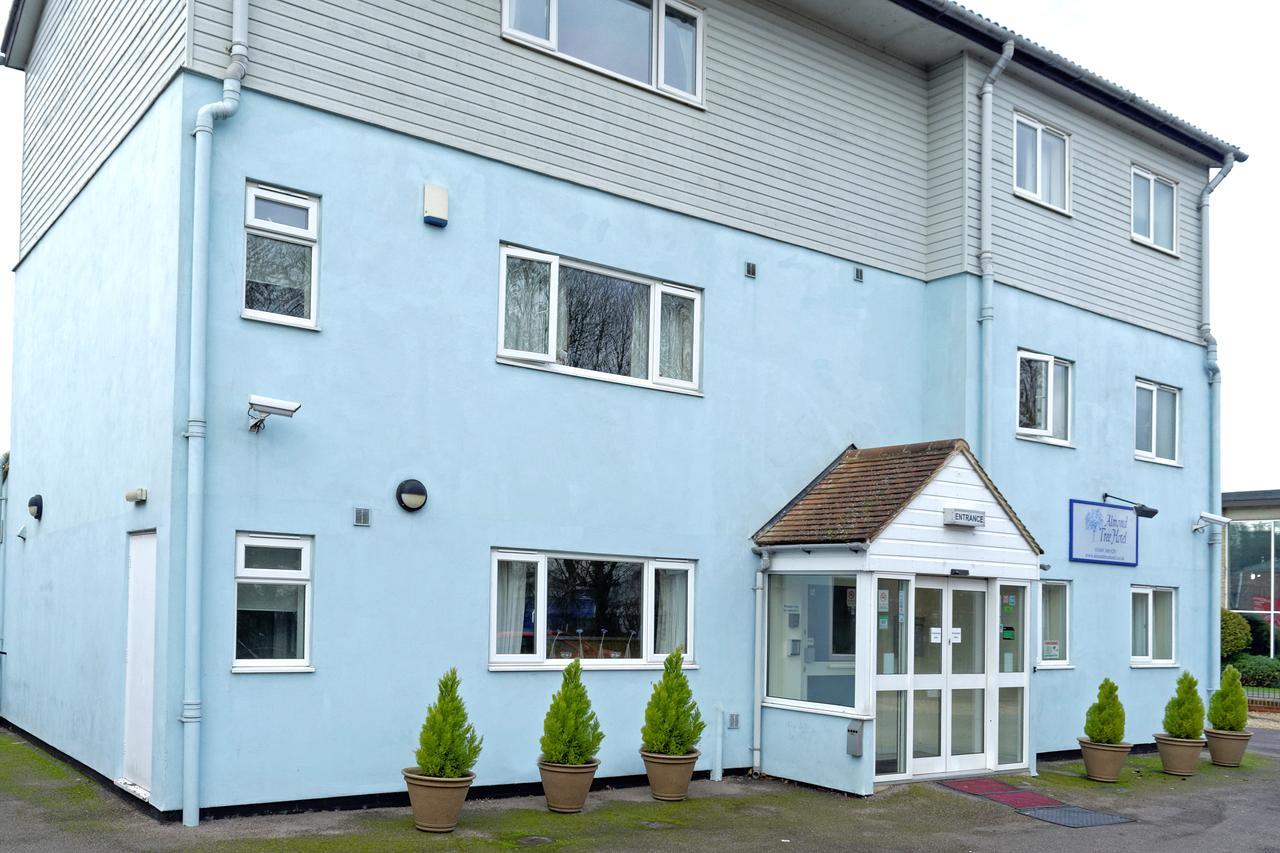 Almond Tree Hotel Bicester Exterior photo